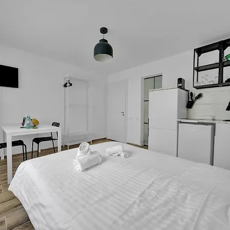 Pearl02 Pearl Arbor 2 Pieterlen